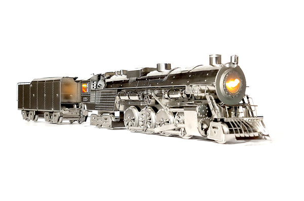 POLAR STEEL mechanical steam train model, assembled and on display