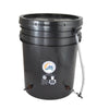 Close-up of water level indicator on 5 gallon Blumat compatible reservoir