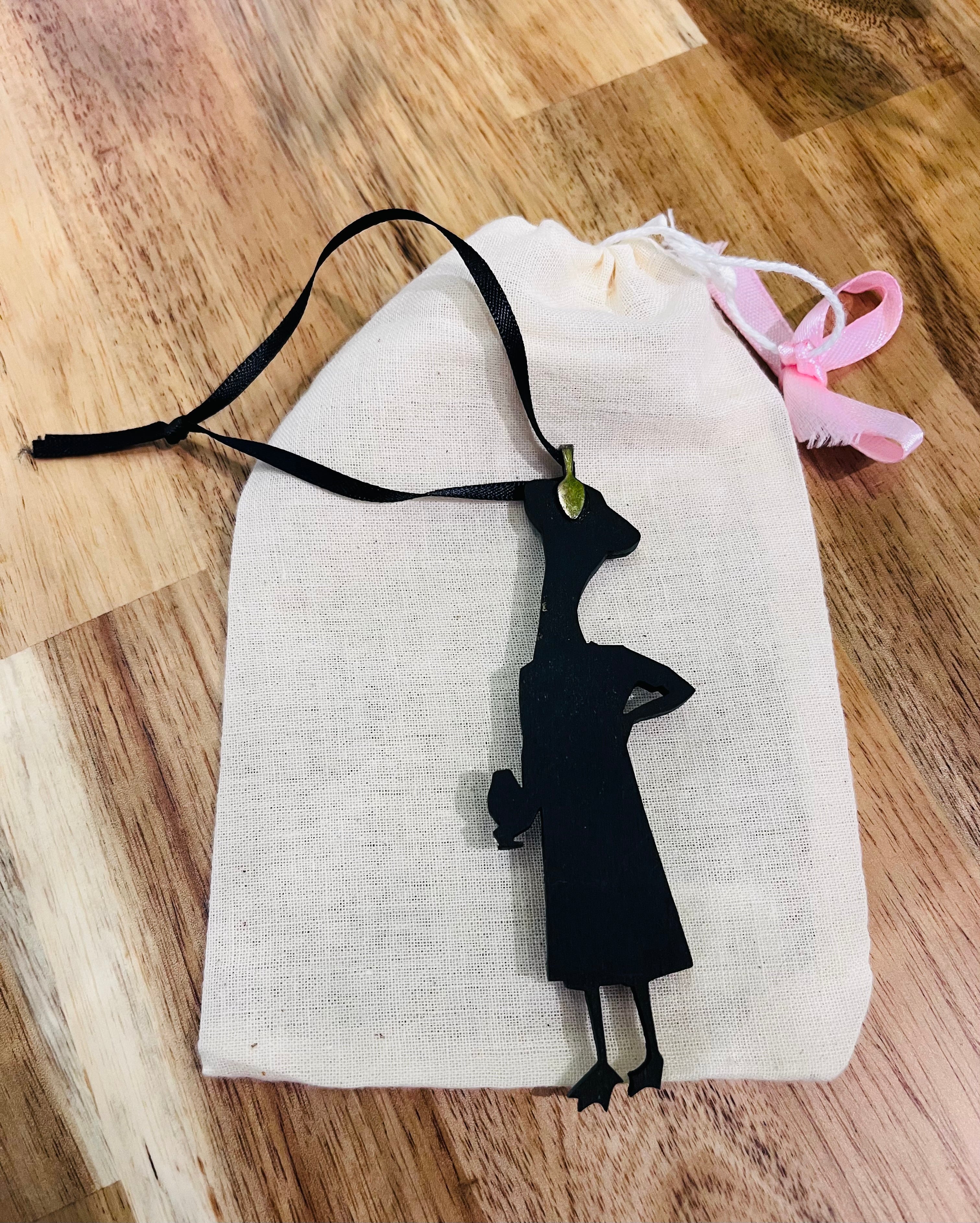 Adorno navideño Lady Pelican - Ecológico, Cero Residuos, sin plástico, hecho a mano