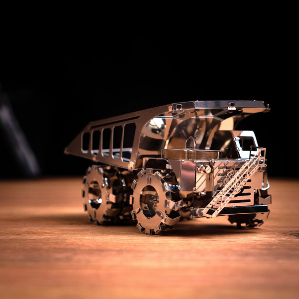 Quarry Transporter Mining Truck mechanical model kit fully assembled