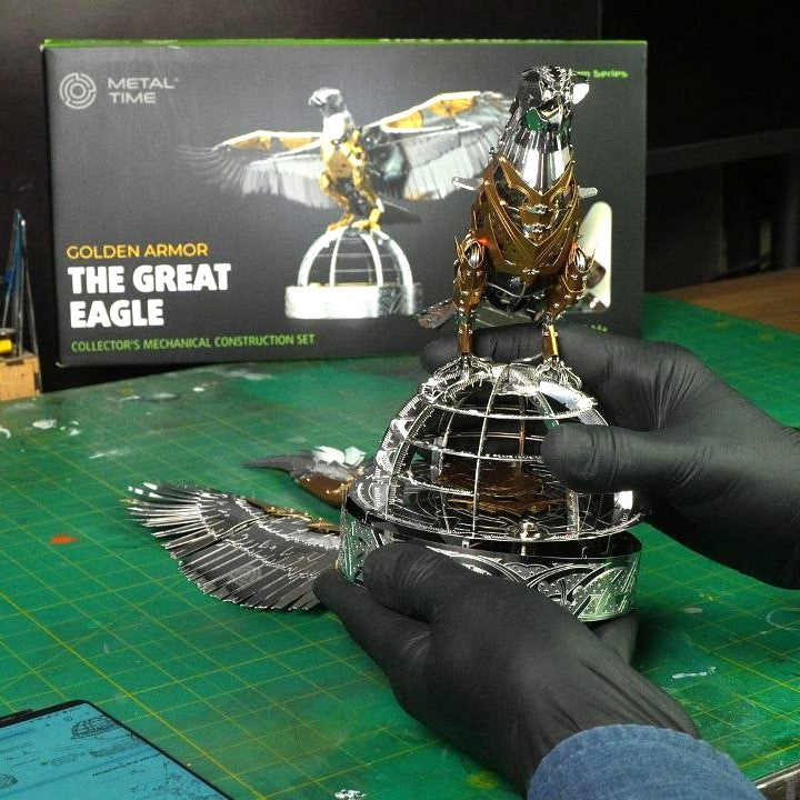 Unity Wings Golden Armor Mechanical Eagle Model Kit