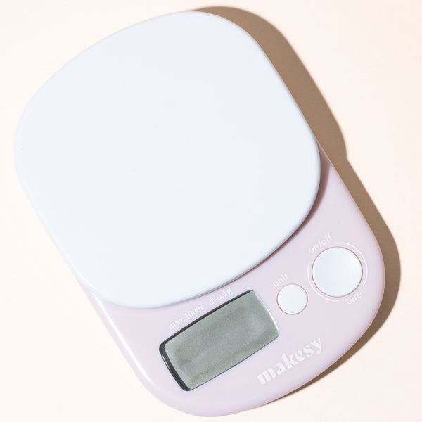 Makesy Pro Digital Scale for fragrance oil, candle making, and skincare projects — precise two decimal point readings up to 1kg