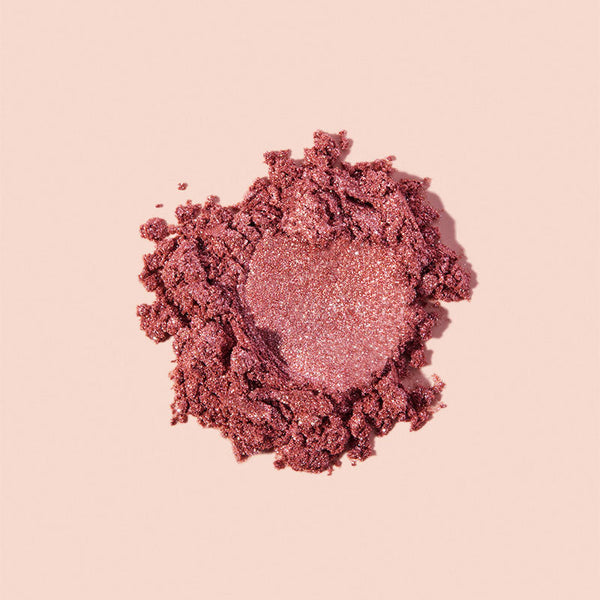 Magenta shimmer mica powder by makesy for DIY lip tint and lip oil