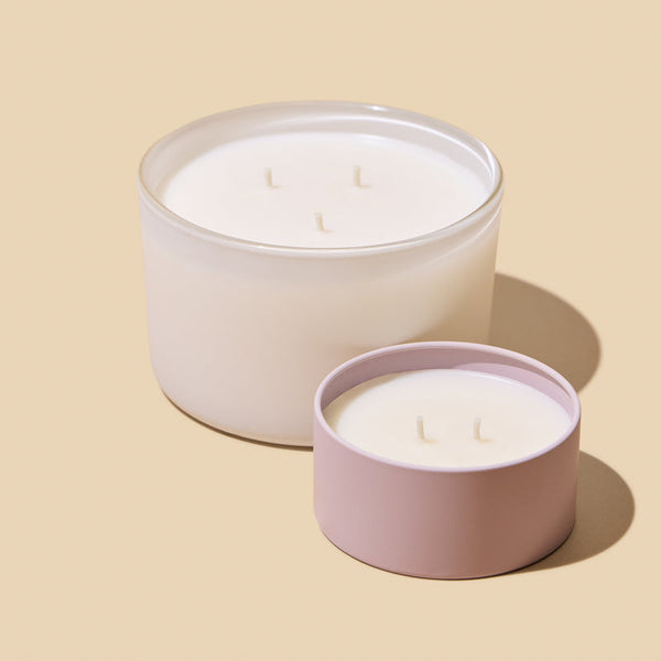 Bundle of makesy natural bamboo candle wicks with Oeko-Tex certified sustainable wick coating, ready for candle making