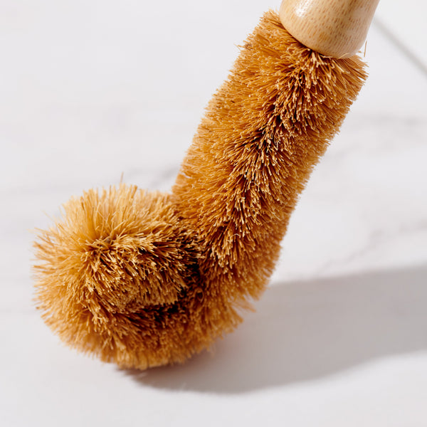 Desesh bamboo bottle brush angled view showing metal wire core bristle structure