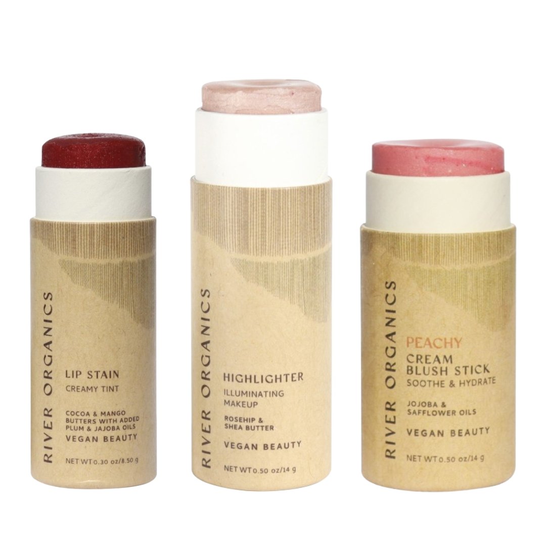 🌸 Lip + Highlighter + Blush Set – Naturally Radiant Beauty in 3 Simple Steps