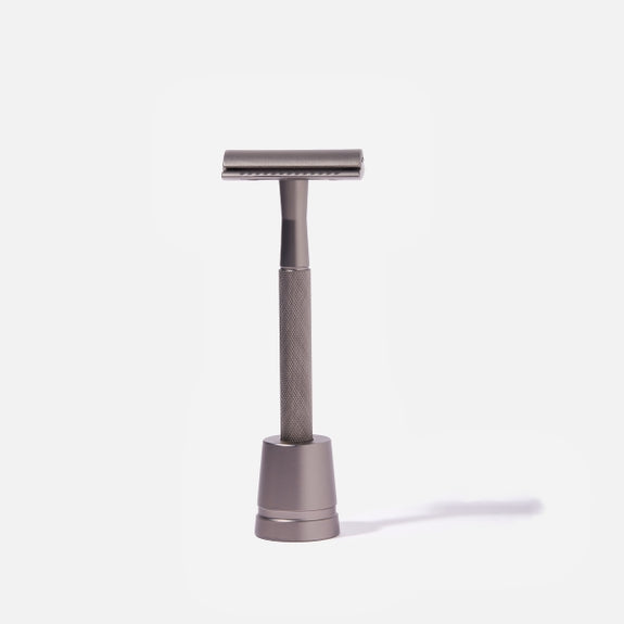Reusable Safety Razor with Stand - 10 Blades Included