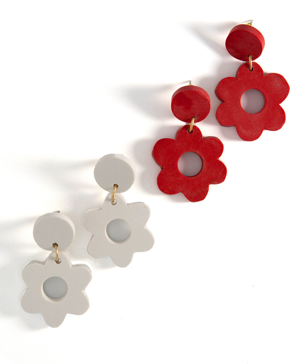 Hot Hippie Clay Earrings in red by Fair Anita – bold retro flower design, handcrafted in India