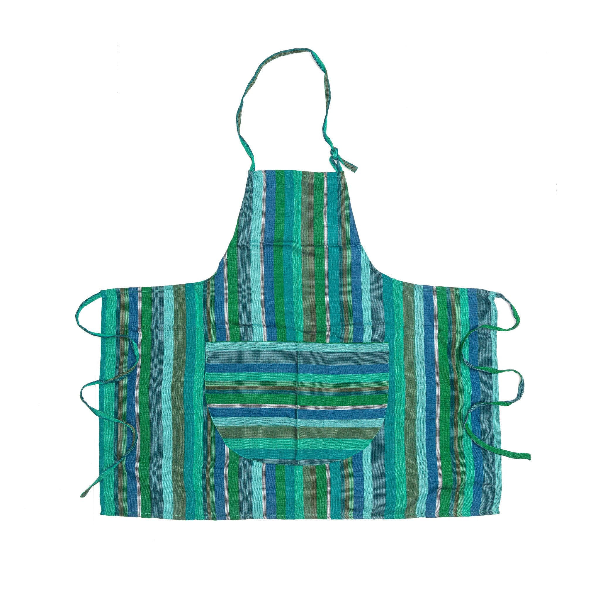 Add a splash of color to your kitchen with our beautiful handwoven Guatemalan apron. This stylish and functional apron is perfect for any home cook.