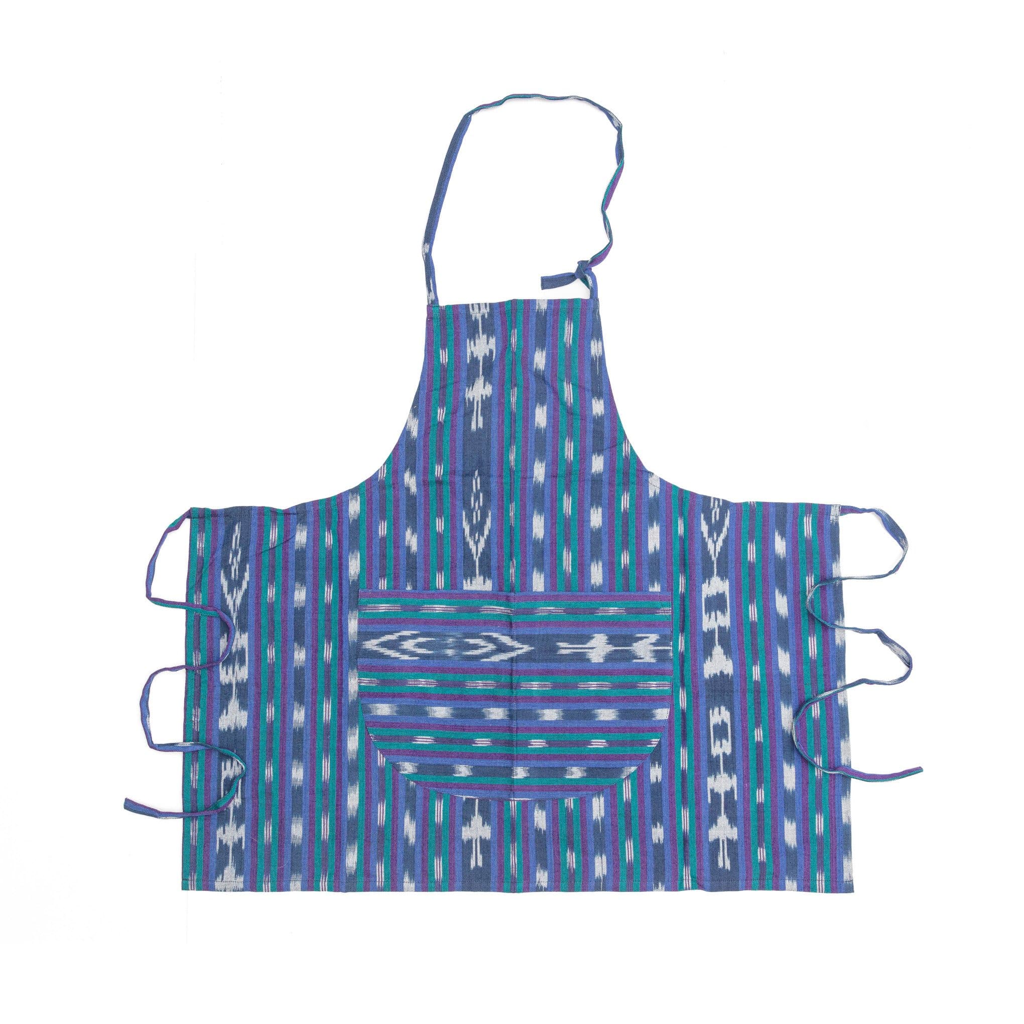 Add a splash of color to your kitchen with our beautiful handwoven Guatemalan apron. This stylish and functional apron is perfect for any home cook.