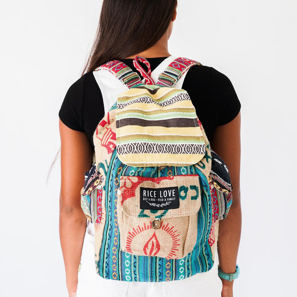 Recycled Travel Backpack Goa interior and carrying straps