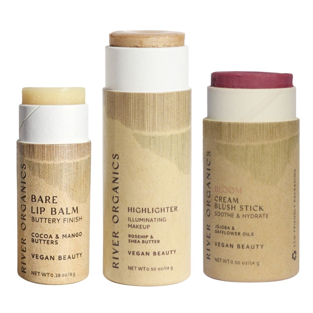 🌸 Lip + Highlighter + Blush Set – Naturally Radiant Beauty in 3 Simple Steps