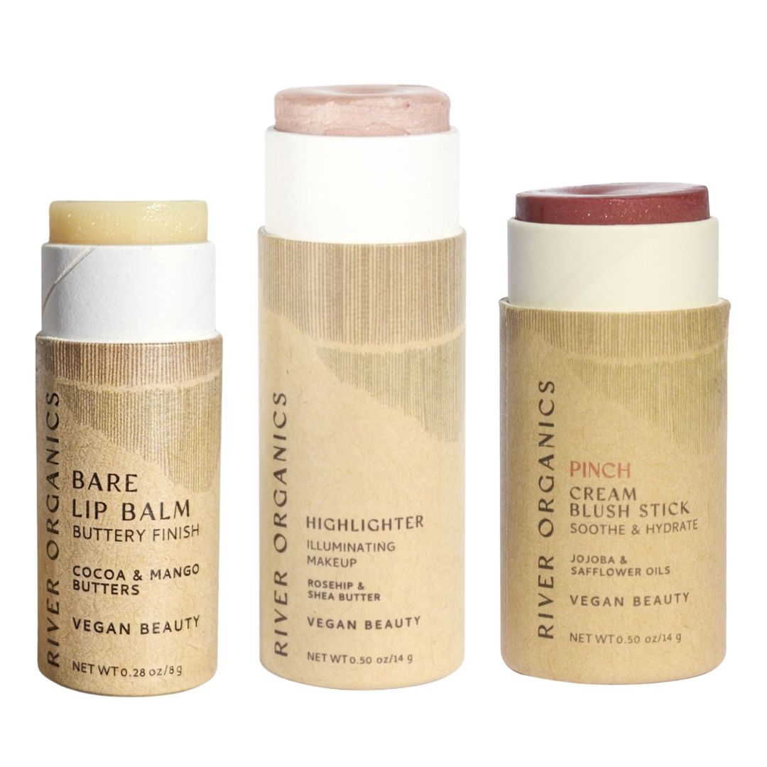 🌸 Lip + Highlighter + Blush Set – Naturally Radiant Beauty in 3 Simple Steps