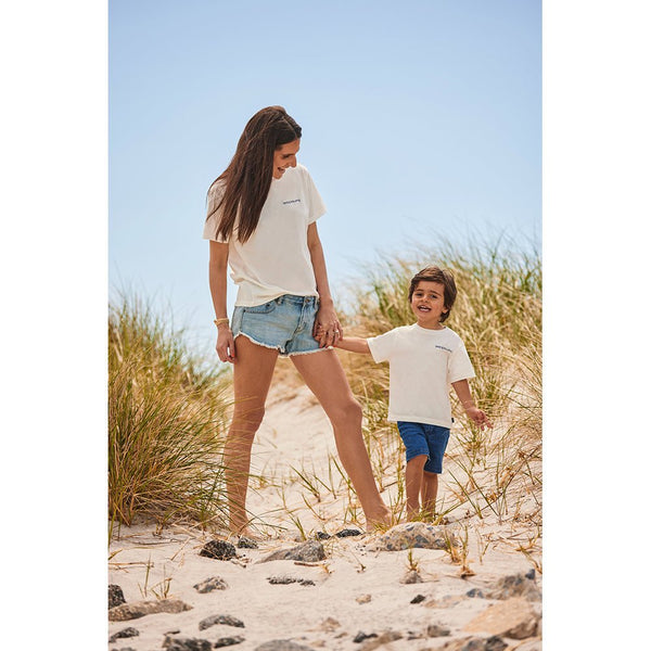 Mon Coeur: Sustainable T-Shirts Made with Love for the Planet (and You!) (XS-L)