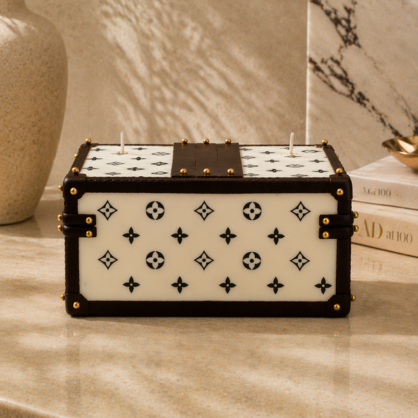 Onali Pure Small White Trunk styled as a home accent piece, perfect for gifting or everyday storage