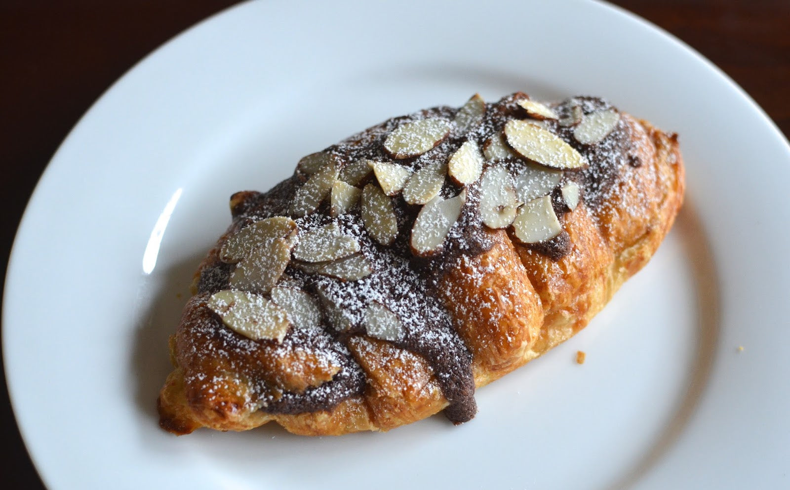 Sugar-Free Dark Chocolate Almond Croissant Cake – 10 pc, 2 lbs | Keto & Diabetic-Friendly