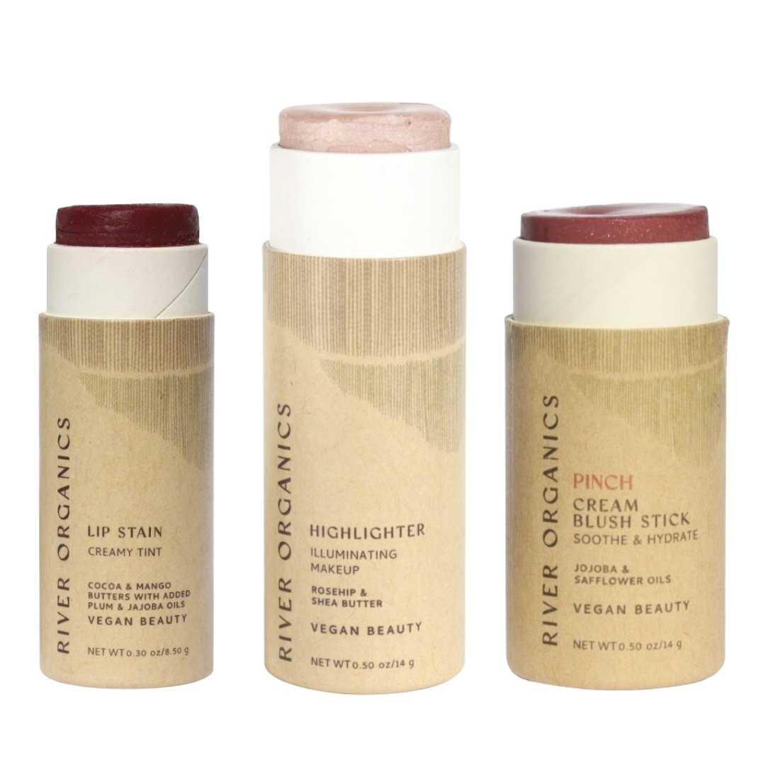 🌸 Lip + Highlighter + Blush Set – Naturally Radiant Beauty in 3 Simple Steps