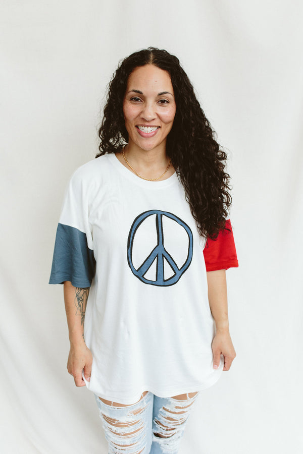 OVERSIZED PARENT TEE | PEACE