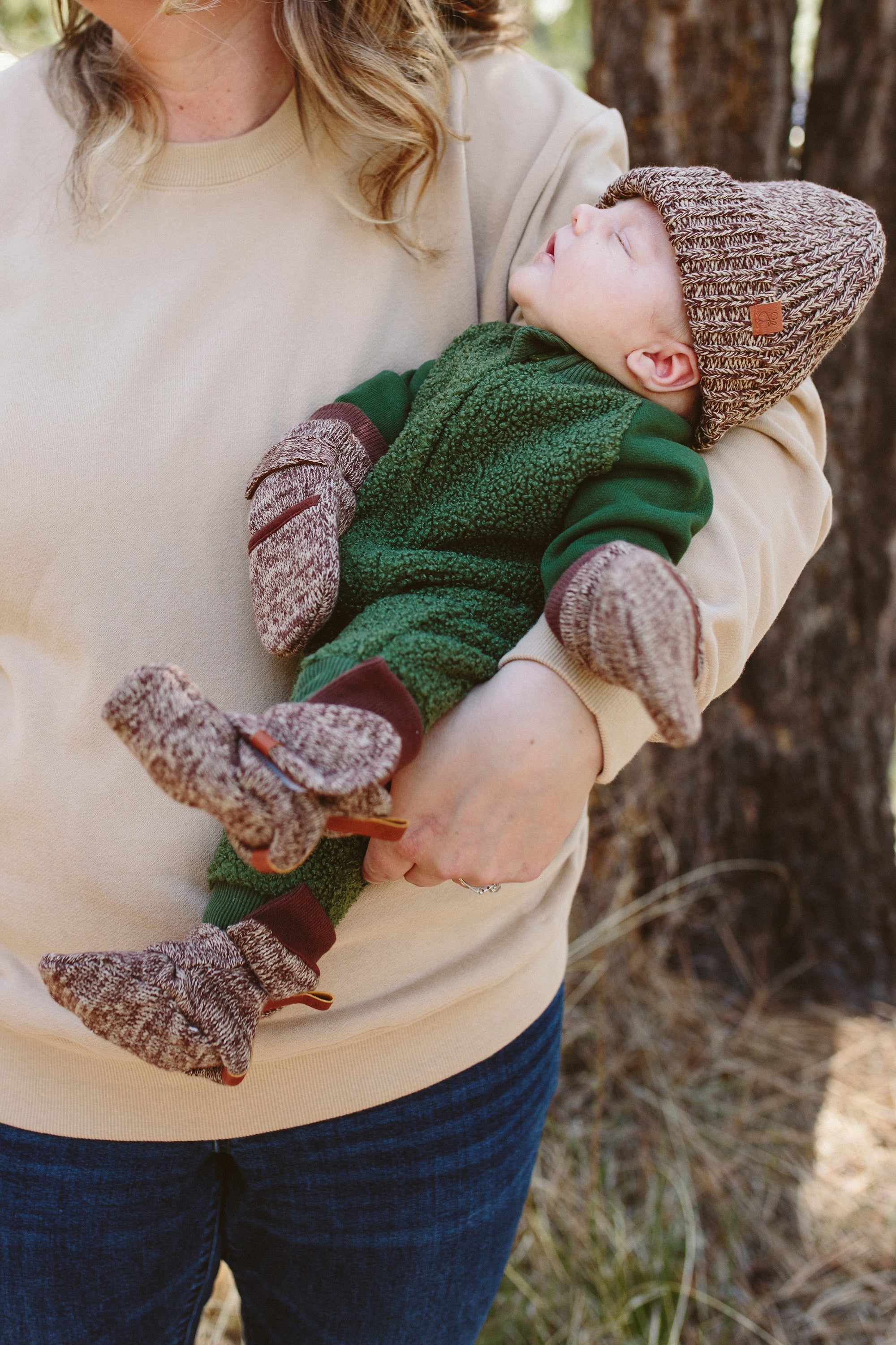 STAY ON KNIT MITTS | BARK