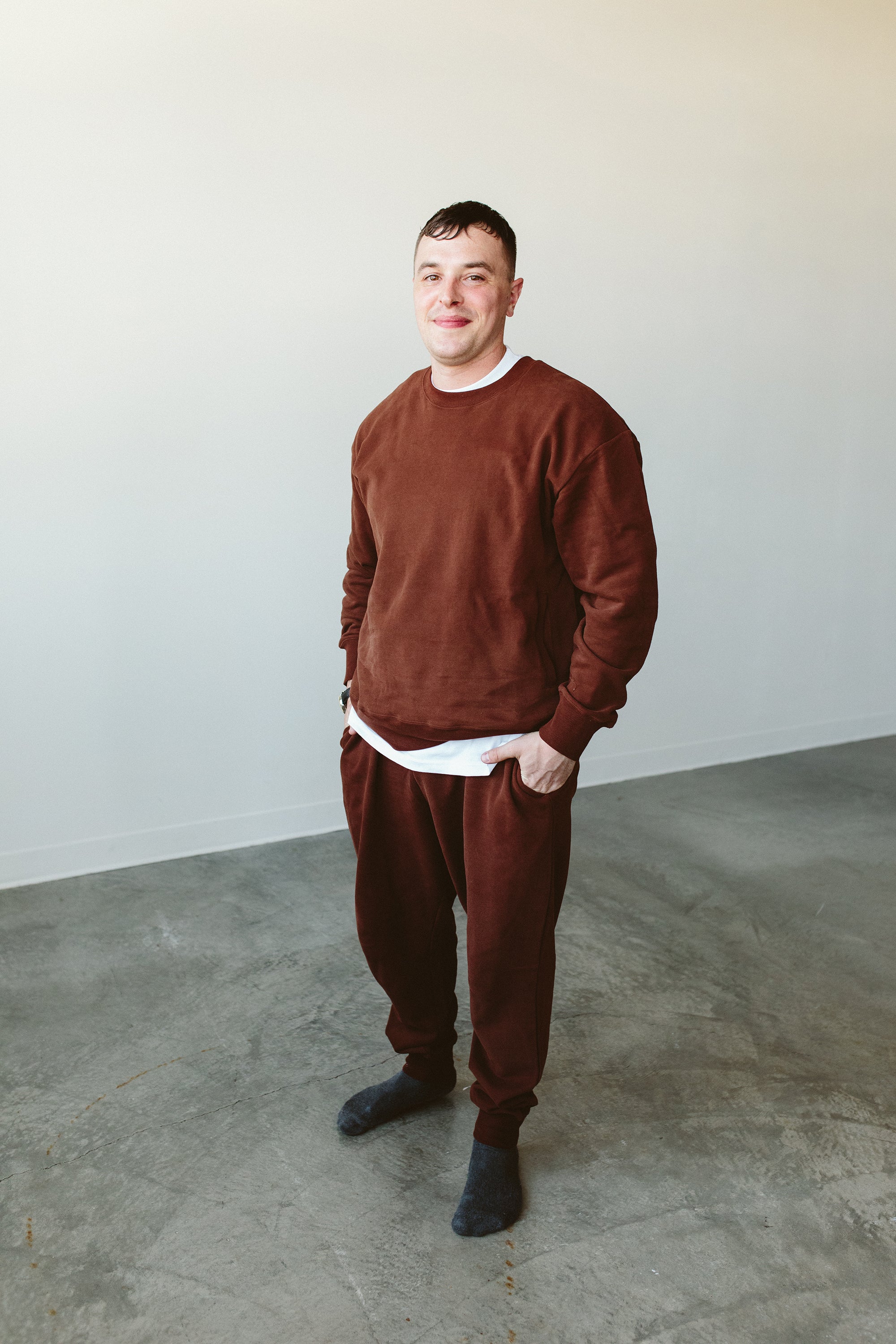 ADULT SWEATSUIT TOP | REDWOOD