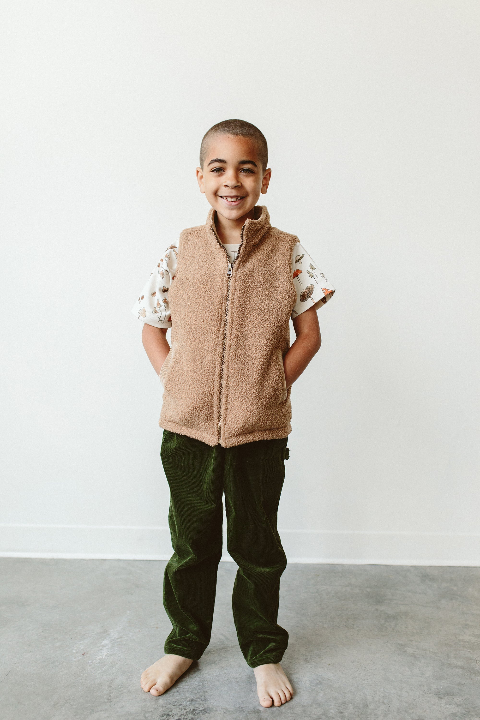 BIG KID SHERPA/CORDUROY REVERSIBLE VEST | CHAMPIGNON