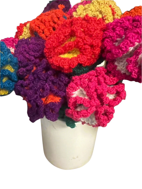 🌸 Handmade Fair Trade Wool Carnation – Eco-Friendly Crocheted Flower Décor (Forever Flowers | Ethical & Sustainable Gift)
