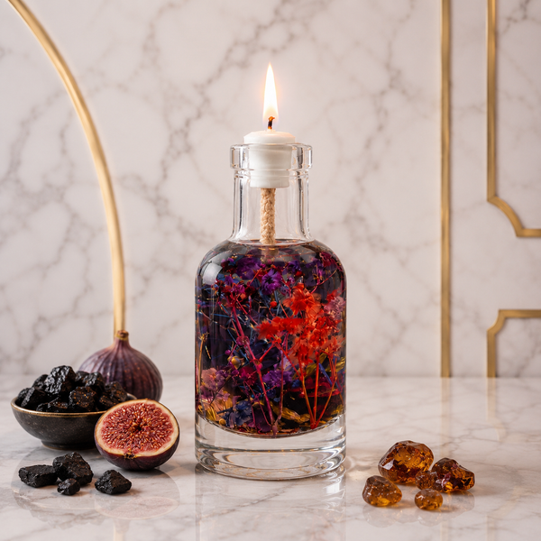 Hekate Ritual Oil Candle – White Musk, Violet, Amber & Black Pepper