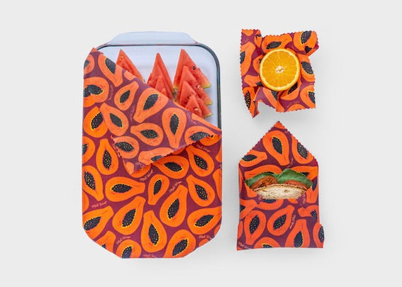 Cotton kitchen towels included in the Papaya Gift Set by Meli Wraps