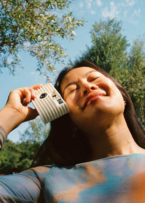 FOTOFOTO FF-1 Zero-Waste 35mm Film Camera – 100% Recycled, Orange