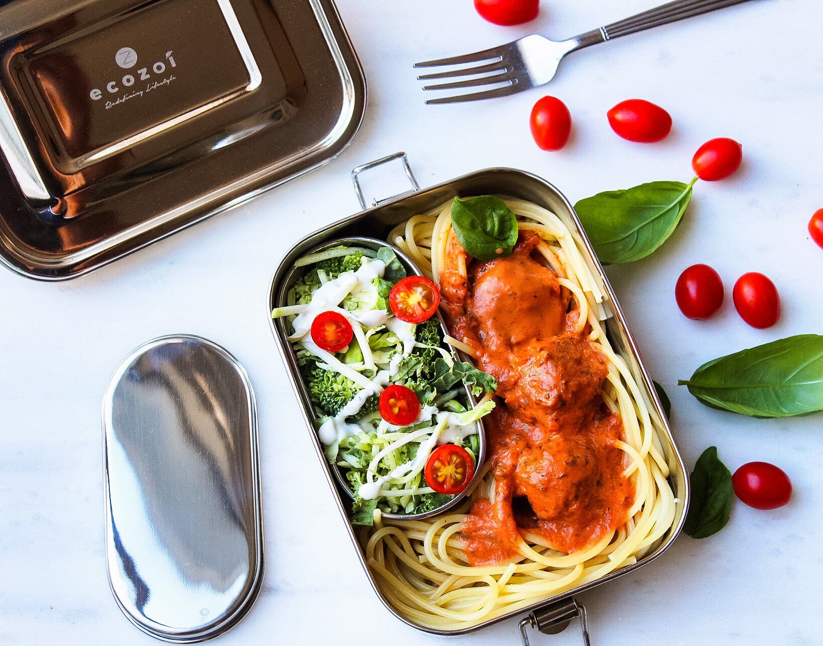Ecozoi 44 oz stainless steel bento lunch box open showing spacious single compartment