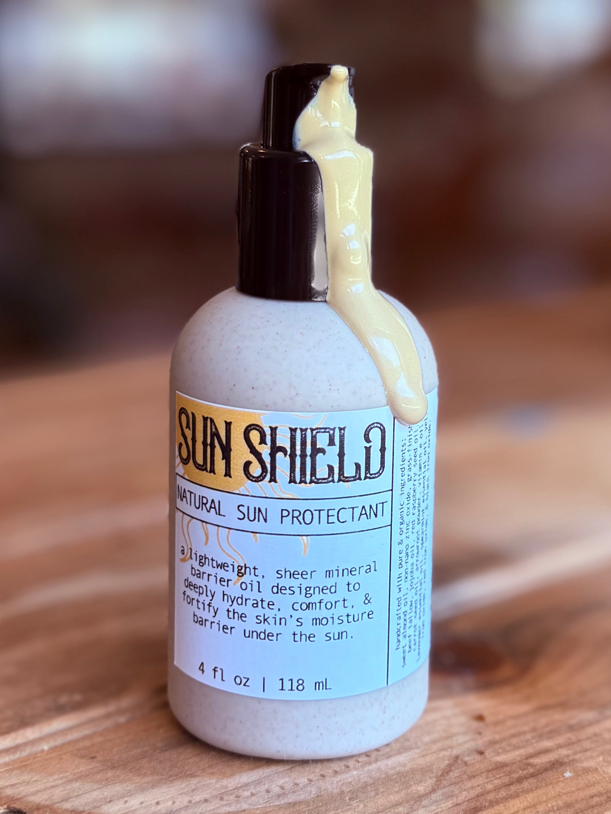 Apotheke DuJardin Sun Shield non-nano zinc oxide reef safe barrier oil close-up product detail shot