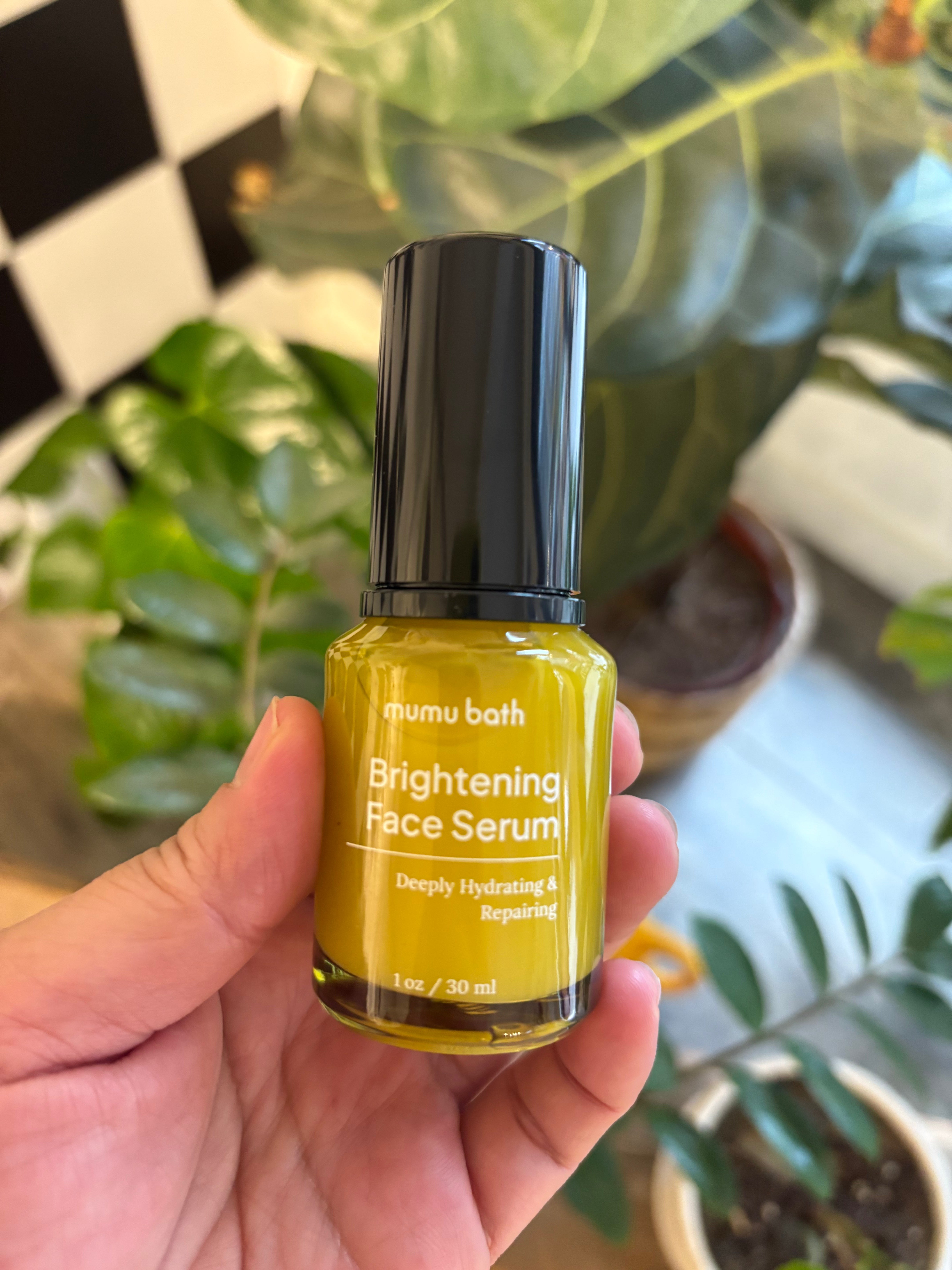 Sérum visage réparateur et hydratant (parfum rose)