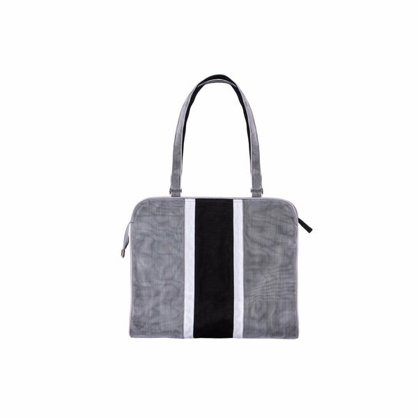 Elevate your style with the Nora Bag, a sustainable and stylish handbag made from recycled vegan leather. This spacious and functional bag features multiple pockets and a timeless design. Experience the perfect combination of style and sustainability. Order yours today!