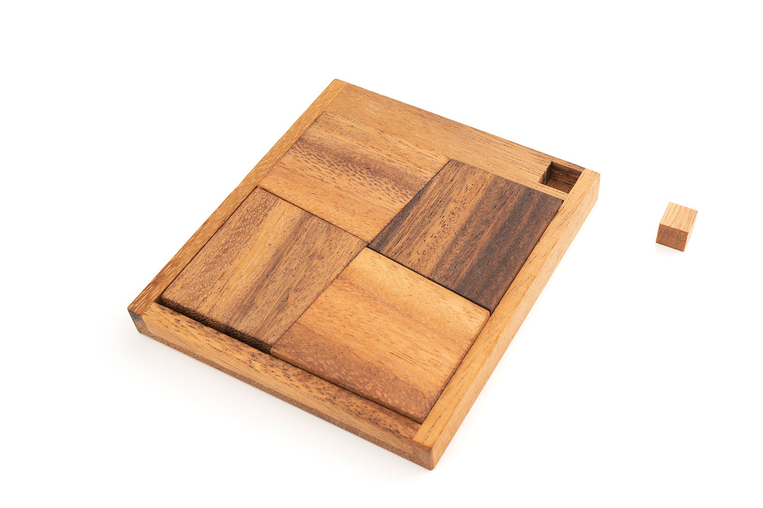 Impossible Square - No Fit Puzzle