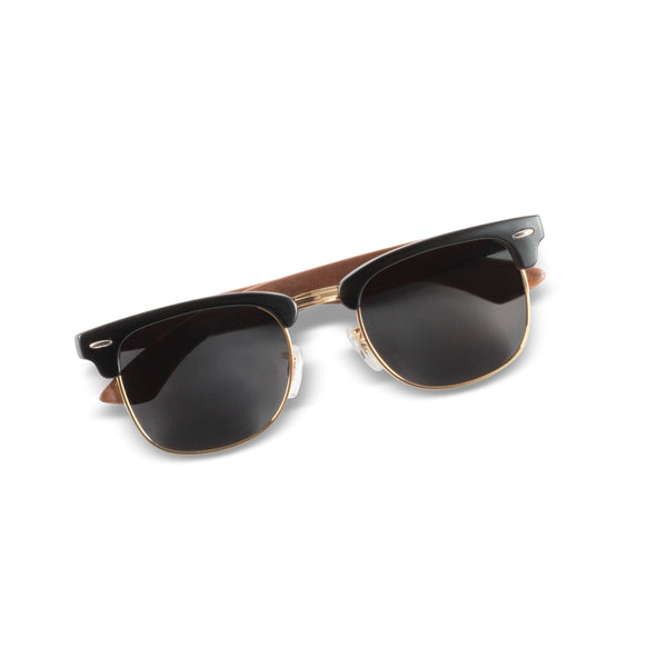 Joycoast Kennedy wood sunglasses worn outdoors – UV400 polarized lenses