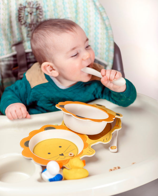 Ryan the Lion bamboo dinnerware set for kids! Eco-friendly, safe plates & bowls, dishwasher safe. Fun mealtime adventures. Bamboozle Home. Shop now!