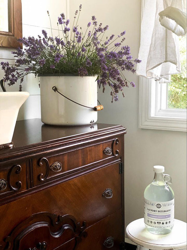 Rosemary & Mint Liquid Laundry Detergent | Natural, Concentrated & Eco-Friendly