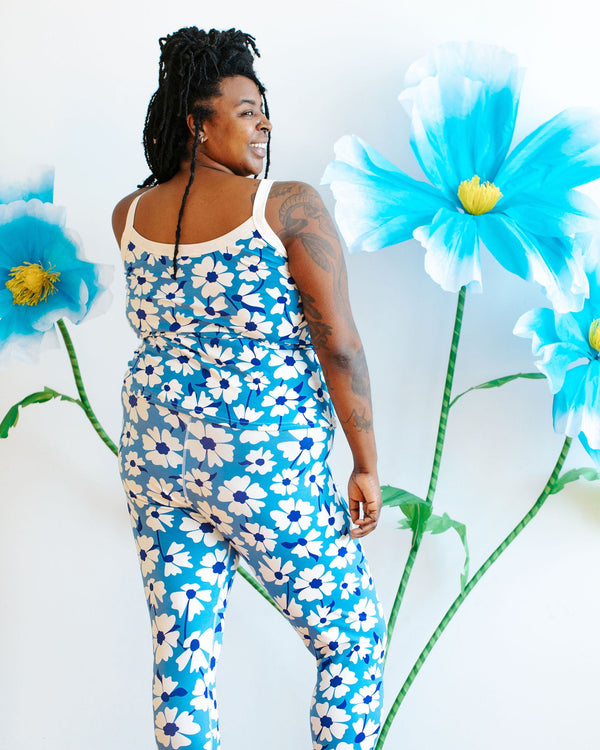 Thunderpants Moody Blooms extra long leggings – close-up of blue floral print detail