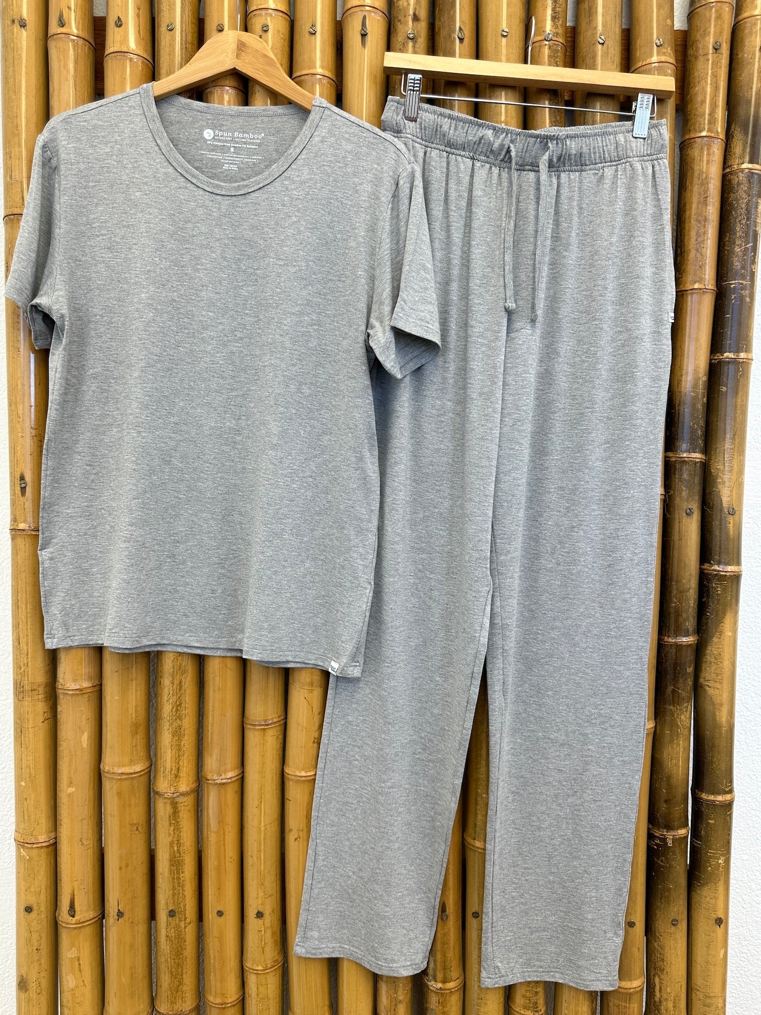Men's Soft Bamboo Lounge Pajama Set - Short Sleeve Top & Pants 32