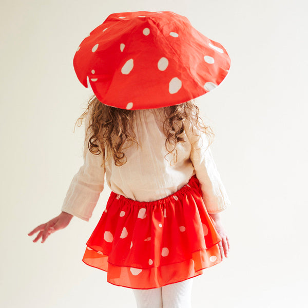 Whimsical fun meets eco-friendly style!  This mulberry silk Mushroom Dress-Up Set is perfect for imaginative play and doubles as a great Halloween costume! Easy wear, ages 3-8, promotes independence. Sustainable, Waldorf-inspired.