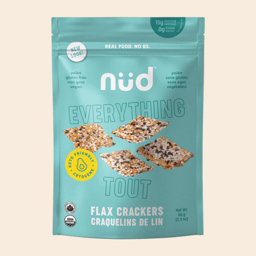 Discover your perfect keto-friendly cracker with the NUD Flax Cracker Sampler! This 6-pack offers unique flavors, all made with pure, gut-friendly ingredients. Enjoy 0-1g net carbs, 5-6g fiber, & 4-5g protein/serving. Find your favorite & satisfy your cravings guilt-free! Shop now & unleash the NUD difference!
