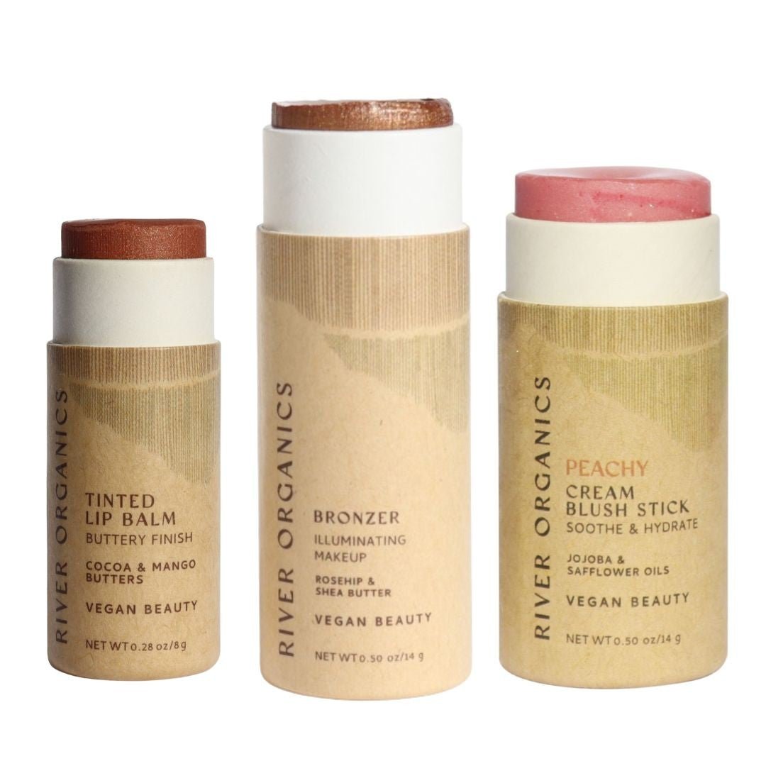 🌸 Lip + Highlighter + Blush Set – Naturally Radiant Beauty in 3 Simple Steps