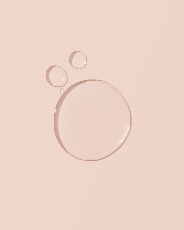 Fractionated MCT coconut oil in a clear bottle by makesy, a lightweight carrier oil for skin and body care blends