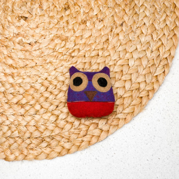 Handmade organic catnip owl cat toy by UPAVIM artisans