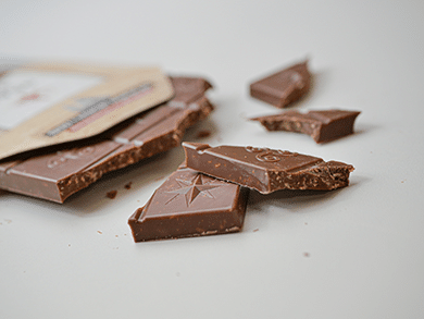 Creamy Escape: Milk Chocolate with Toasted Coconut by Grain de Sail