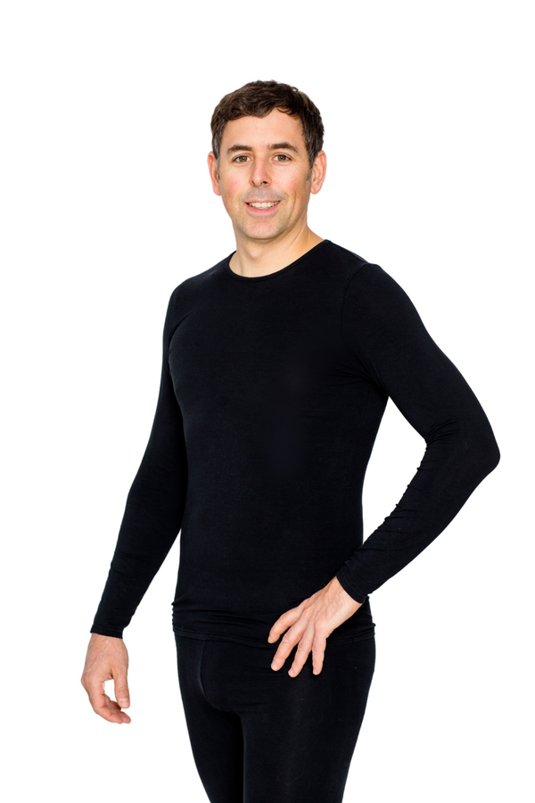 Soothe your skin and find relief with our Remedywear Long Sleeve Shirt. Made with soft, breathable TENCEL and infused with zinc oxide, this shirt is perfect for those with sensitive skin.