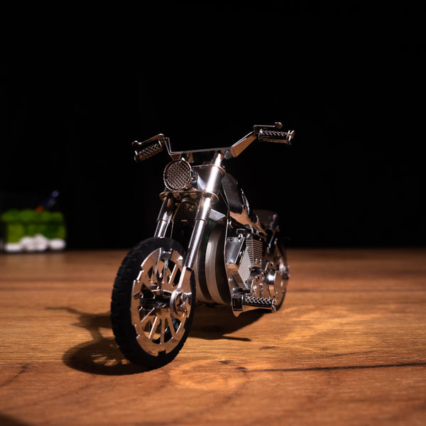Roadway Fantasy Harley Motorcycle Mechanical Model Kit