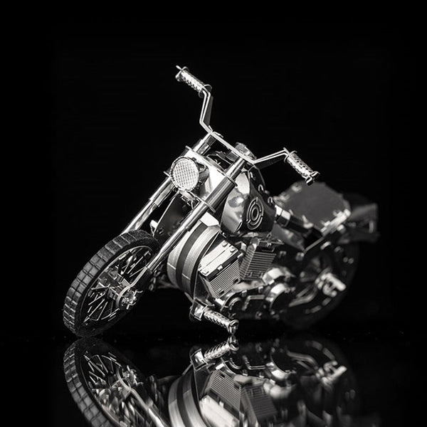 Roadway Fantasy Harley Motorcycle model shown in black and white