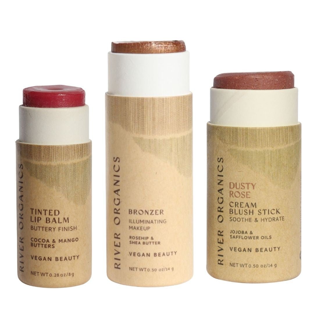 🌸 Lip + Highlighter + Blush Set – Naturally Radiant Beauty in 3 Simple Steps