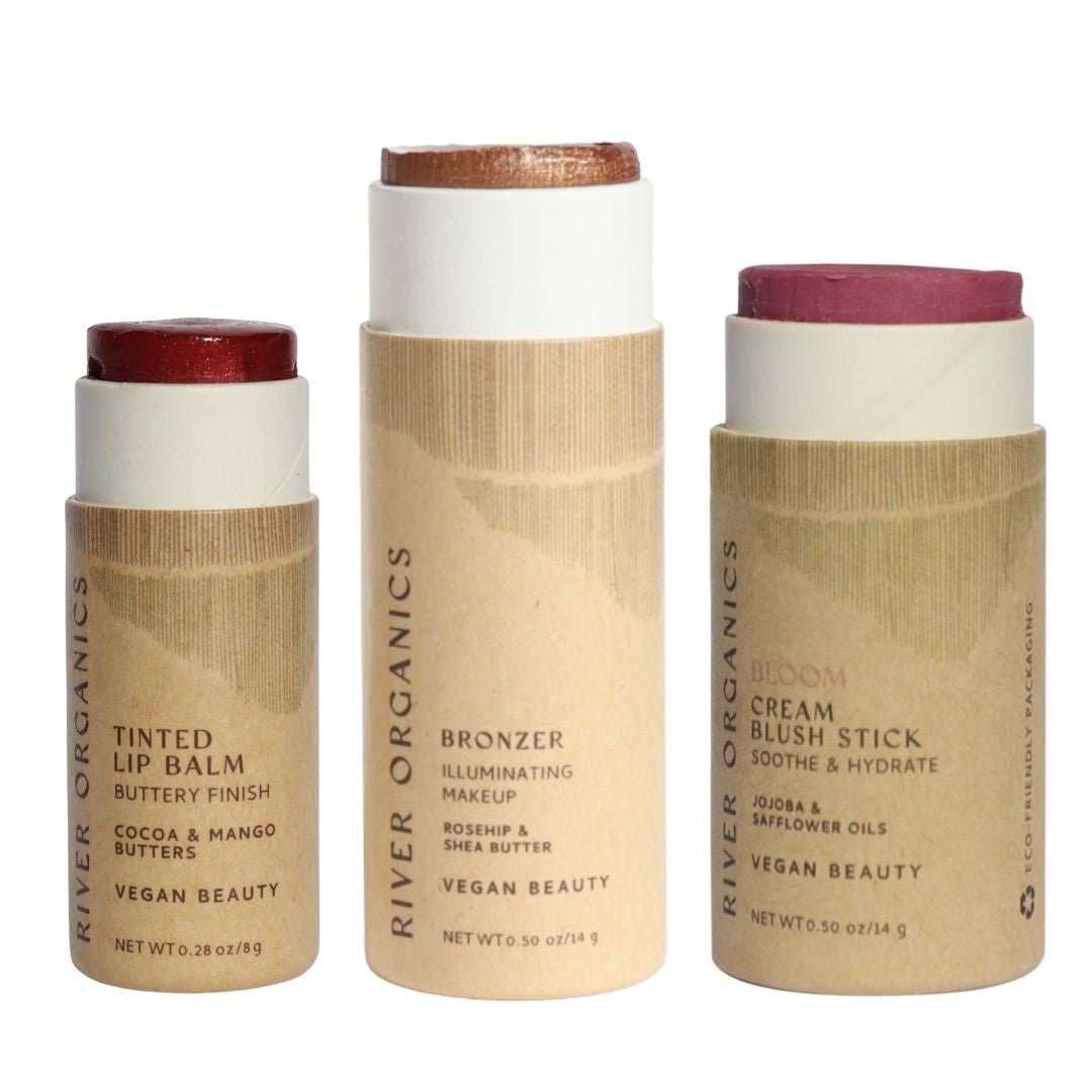 🌸 Lip + Highlighter + Blush Set – Naturally Radiant Beauty in 3 Simple Steps